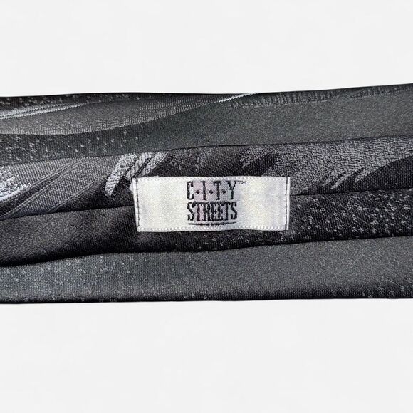 Black Brushed Design 2.5 Inch Skinny Neck Tie - Picture 4 of 6